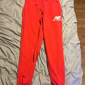 Men’s Medium New Balance red sweatpants like new